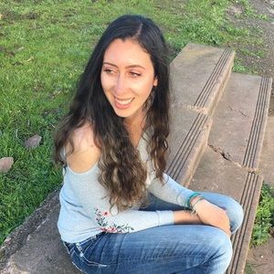 Meet your Posher, Edith